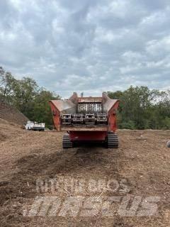 Morbark 6400XT Medienos smulkintuvai