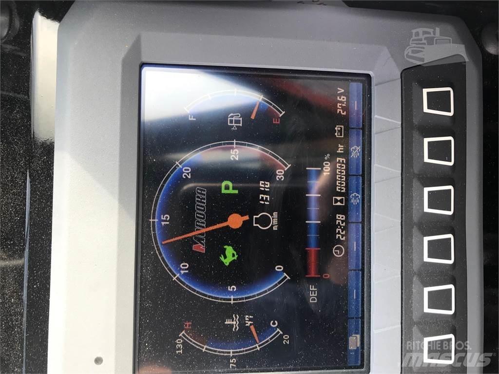 Morooka MST2200VD Vikšrinė savivartė technika