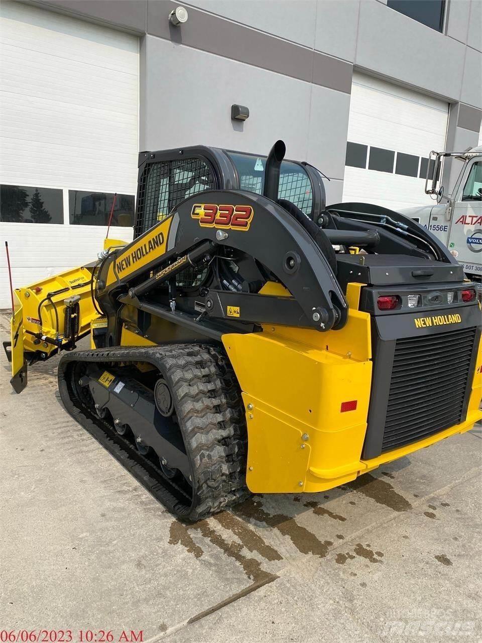 New Holland C332 Krautuvai su šoniniu pasukimu