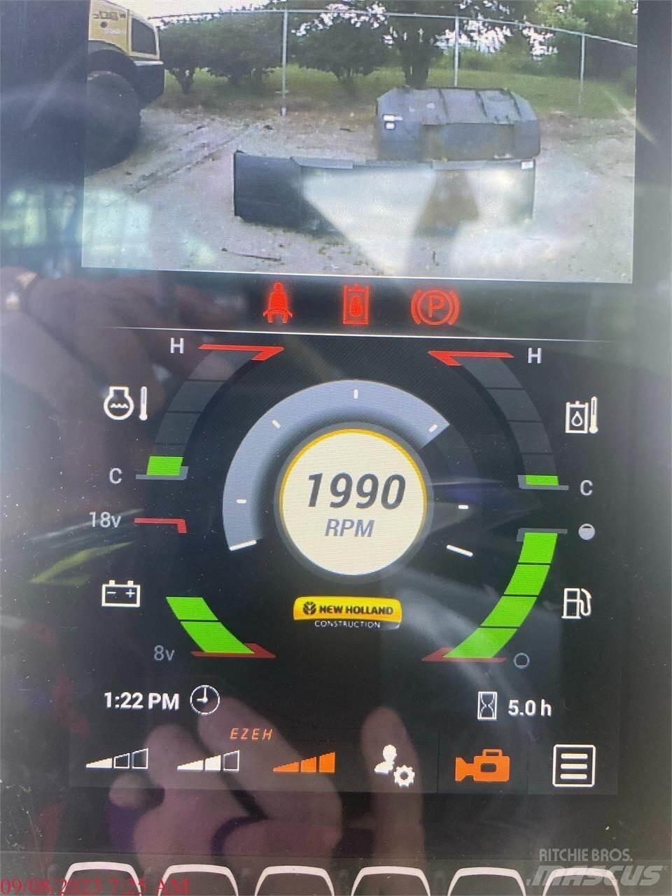 New Holland C332 Krautuvai su šoniniu pasukimu