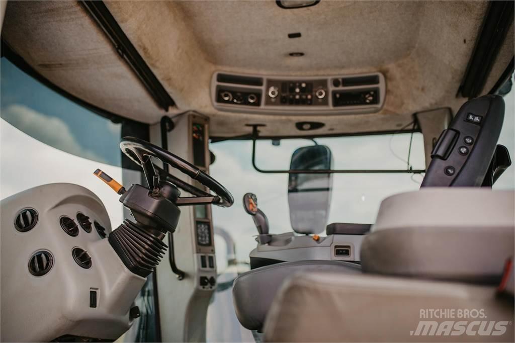 New Holland T9.645 Traktoriai