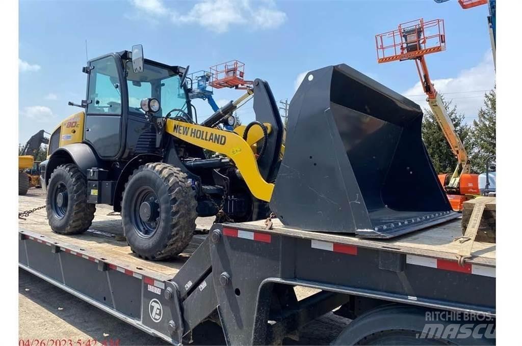 New Holland W80C Naudoti ratiniai krautuvai