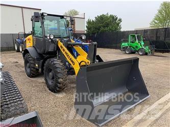 New Holland W80C Naudoti ratiniai krautuvai
