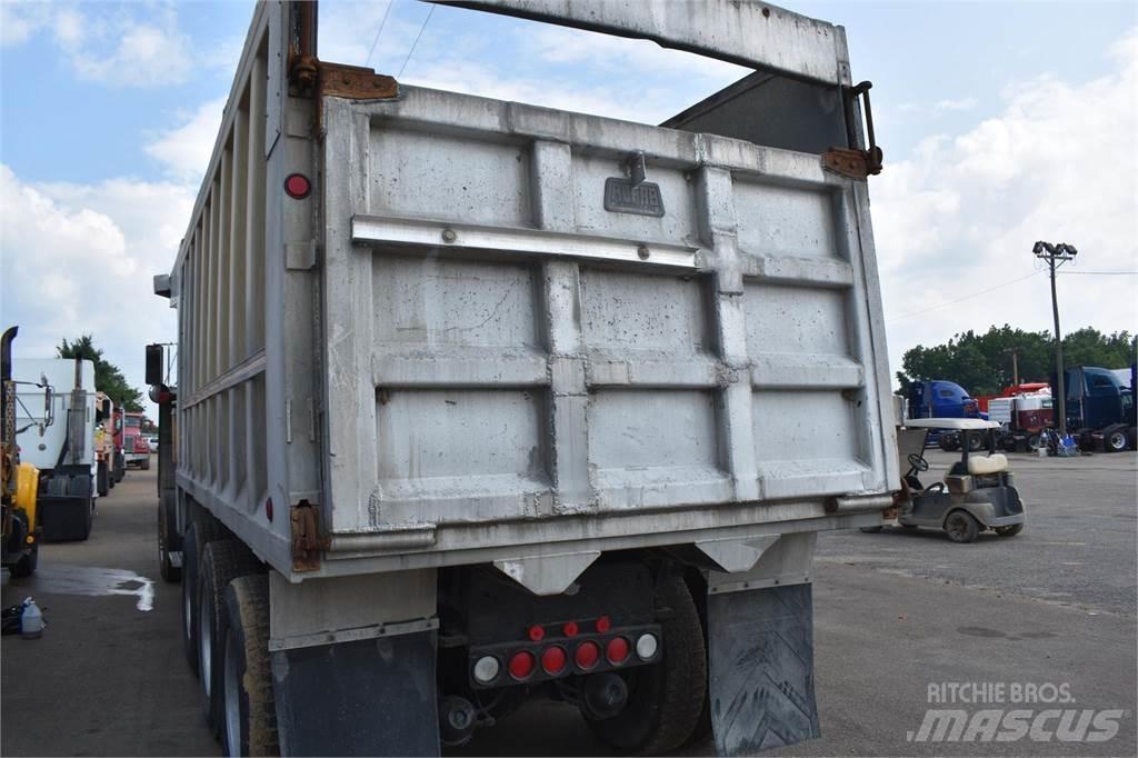Peterbilt 357 Savivarčių priekabų vilkikai