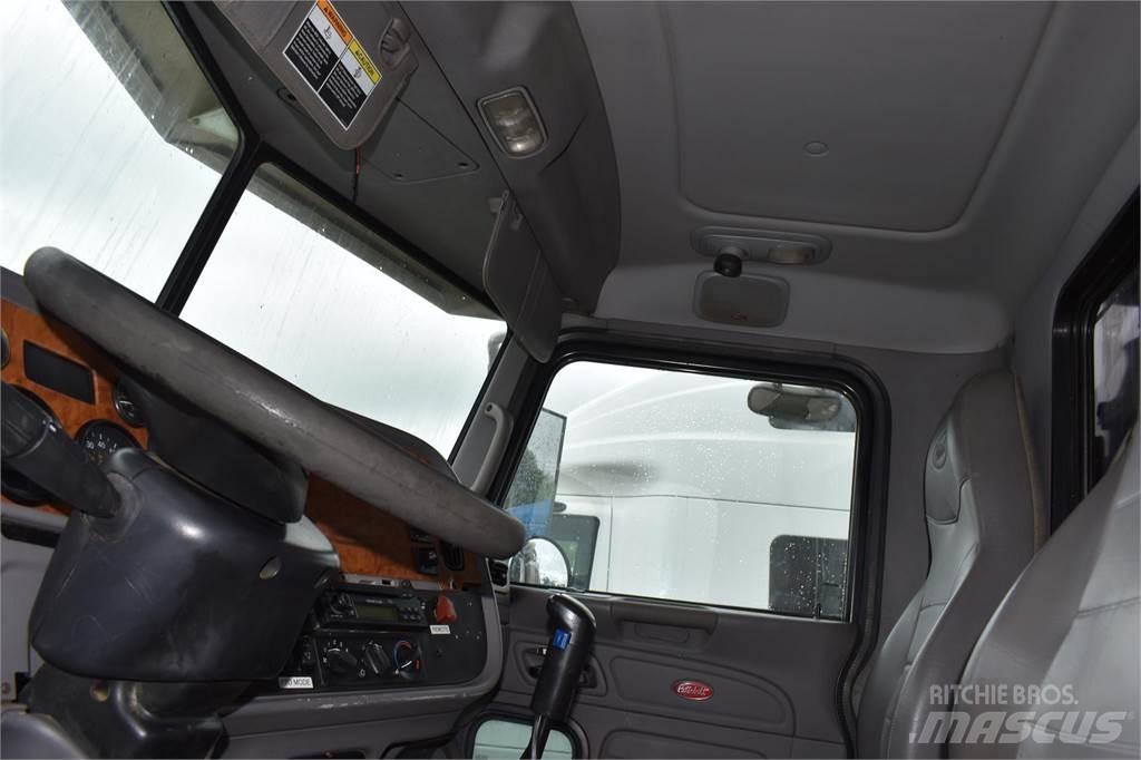 Peterbilt 365 Savivarčių priekabų vilkikai