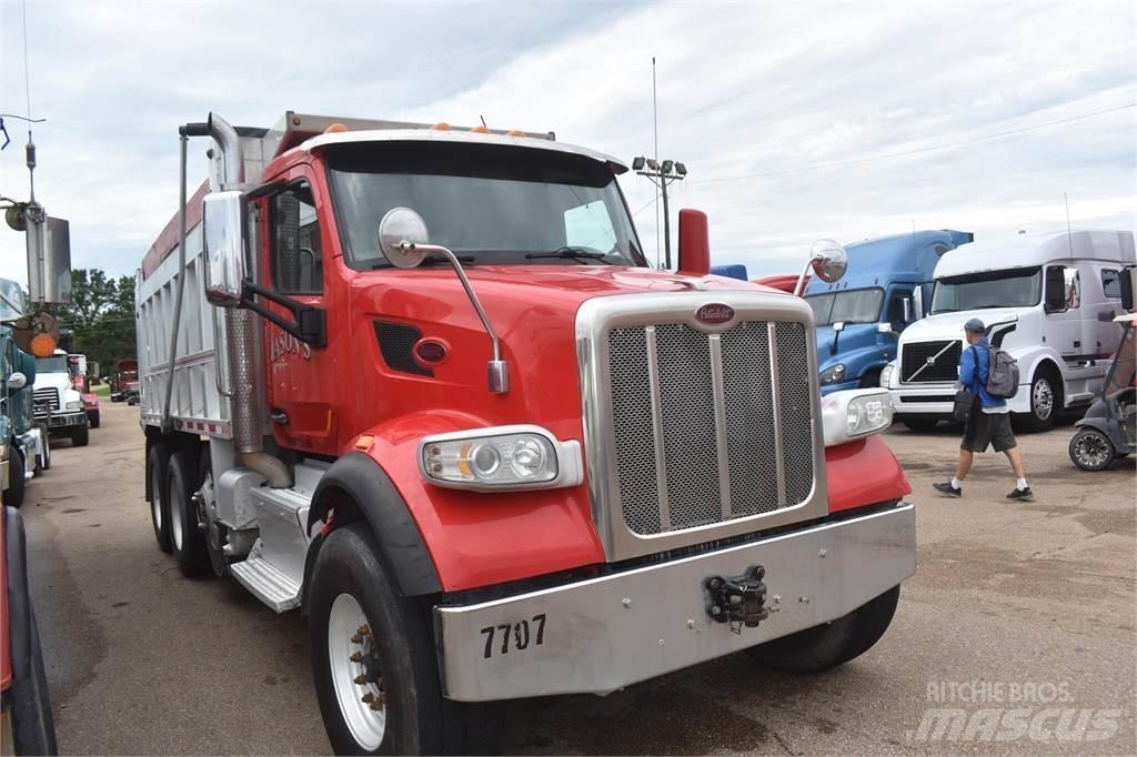 Peterbilt 567 Savivarčių priekabų vilkikai