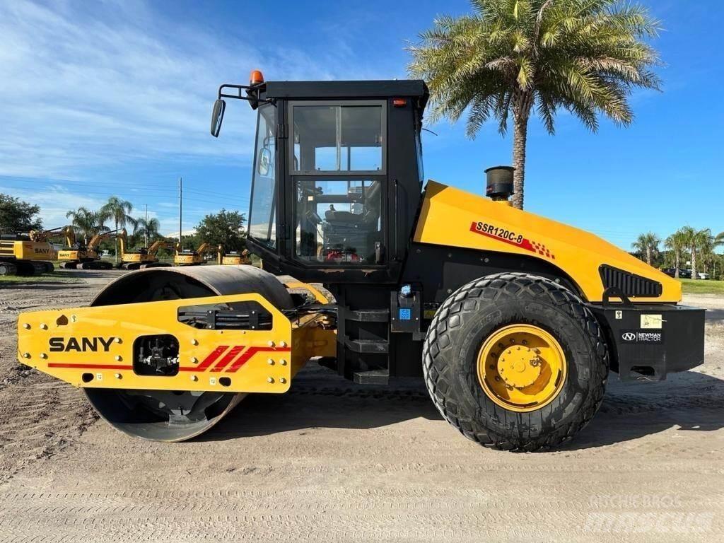 Sany SSR120C-8 Porinių būgnų volai