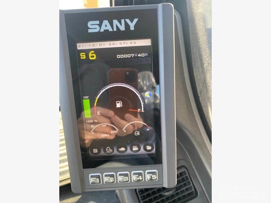 Sany SY215C LC Vikšriniai ekskavatoriai