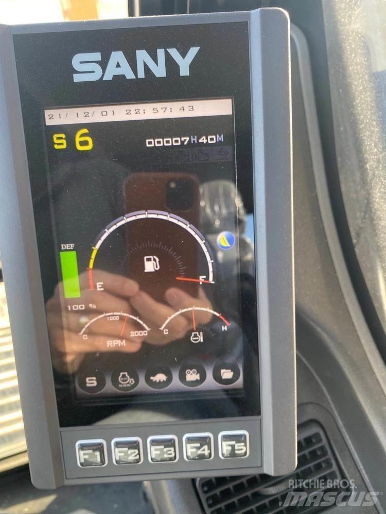 Sany SY225C Vikšriniai ekskavatoriai