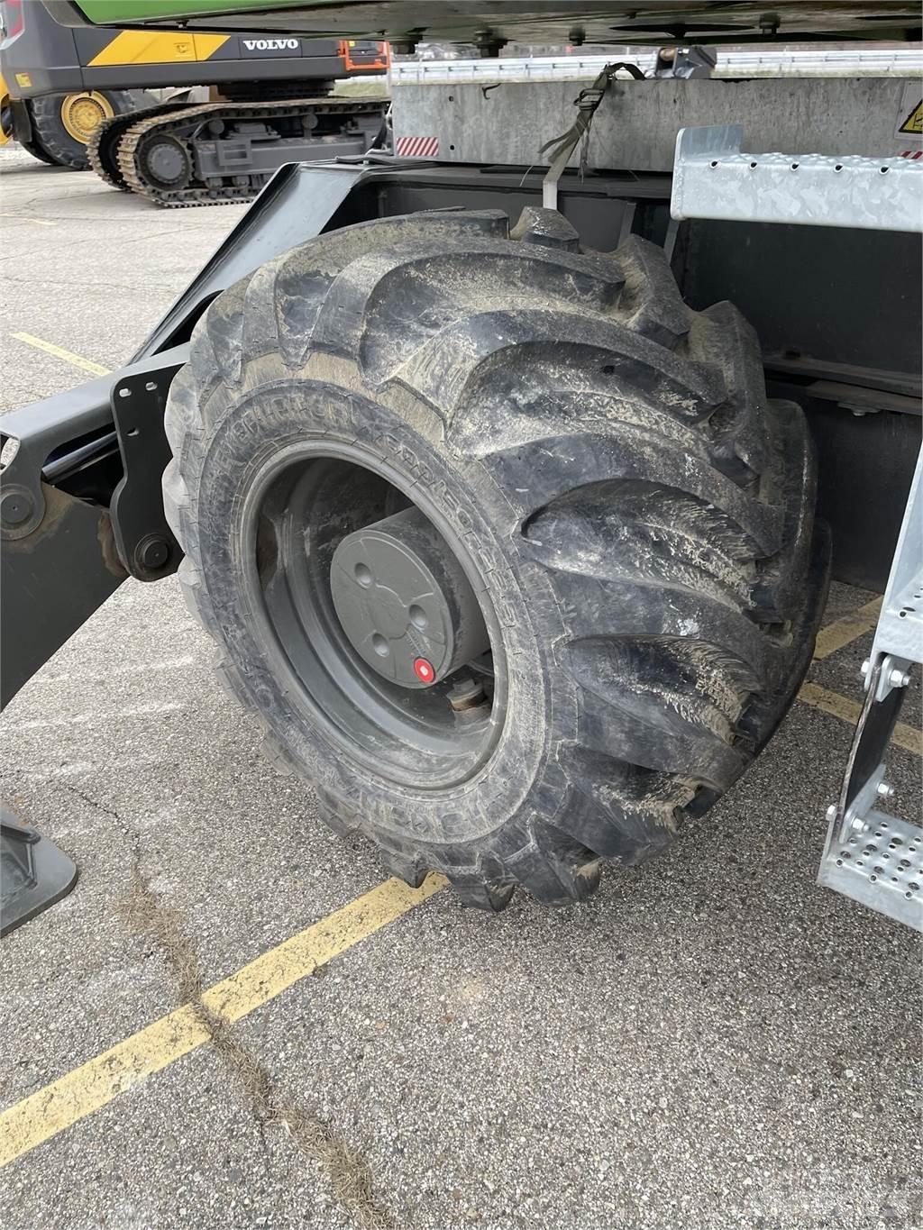 Sennebogen 718E Atliekų / pramoniniai krautuvai