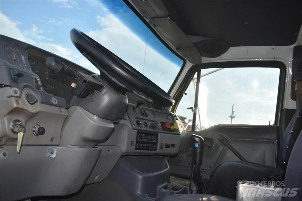 Sterling LT9500 Automobiliniai kranai