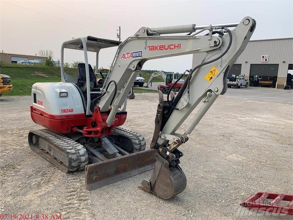 Takeuchi TB240 Mini ekskavatoriai < 7 t
