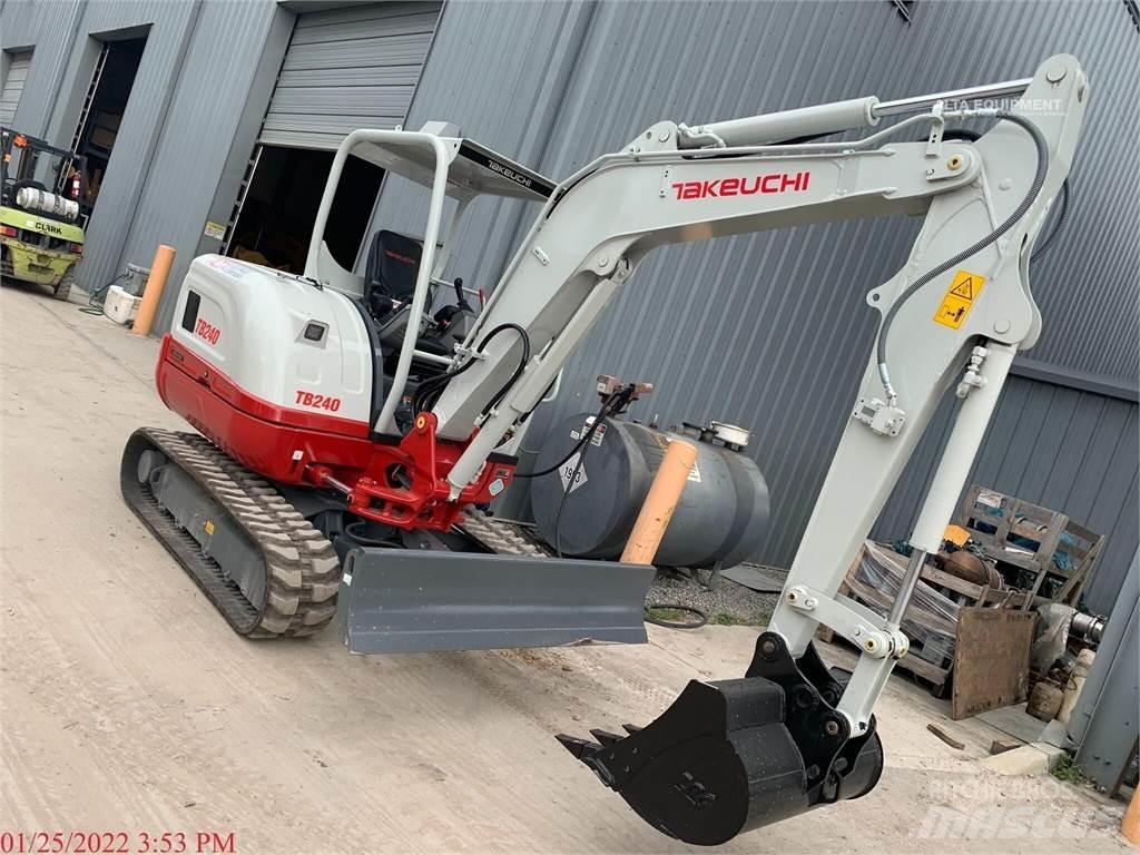 Takeuchi TB240 Mini ekskavatoriai < 7 t