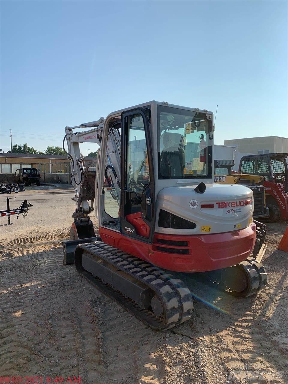 Takeuchi TB250-2 Mini ekskavatoriai < 7 t