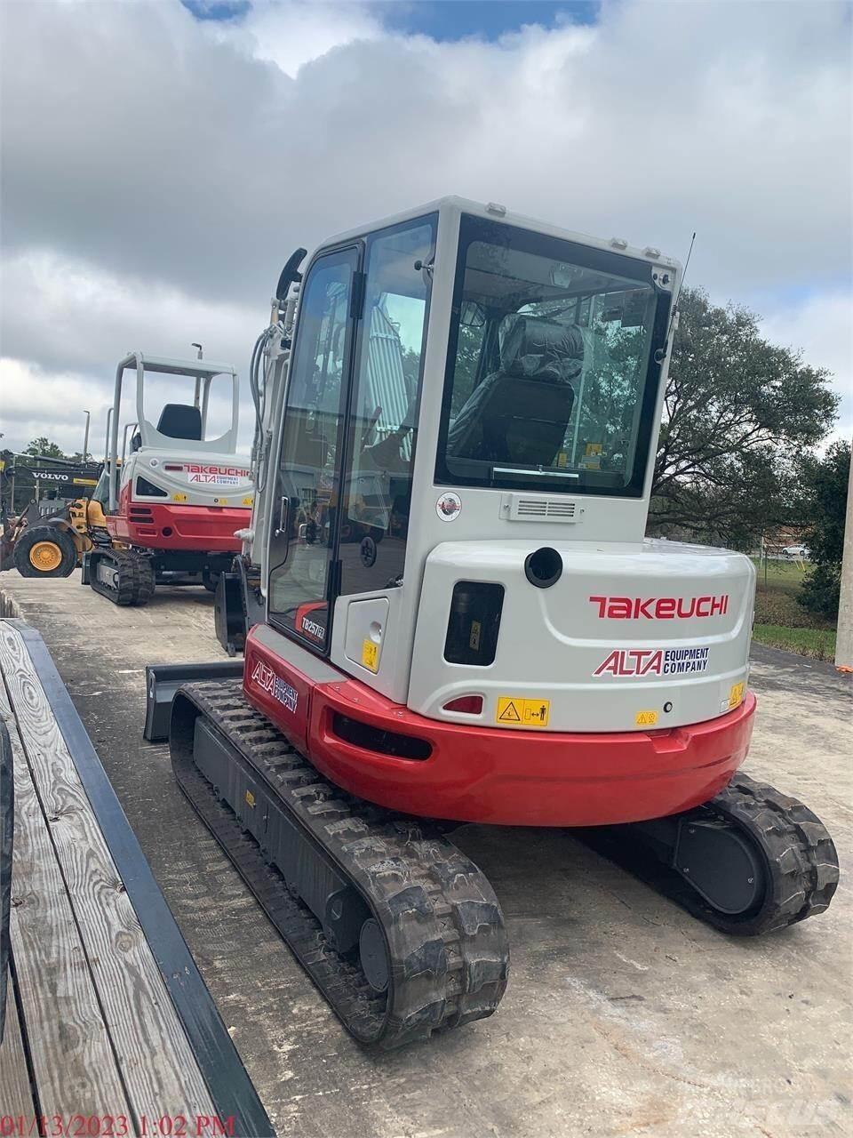 Takeuchi TB257FR Vikšriniai ekskavatoriai