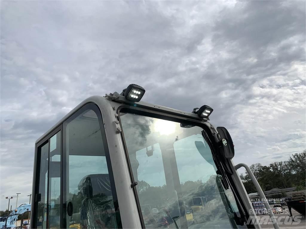 Takeuchi TB370 Vikšriniai ekskavatoriai