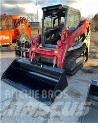 Takeuchi TL10V2 Krautuvai su šoniniu pasukimu