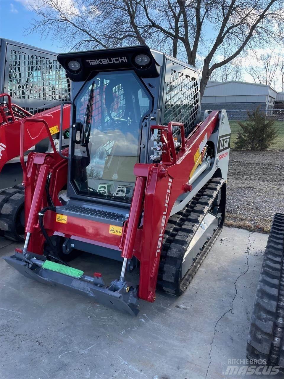 Takeuchi TL6R Krautuvai su šoniniu pasukimu