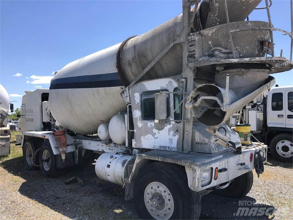 Terex FDB6000 Betonvežiai