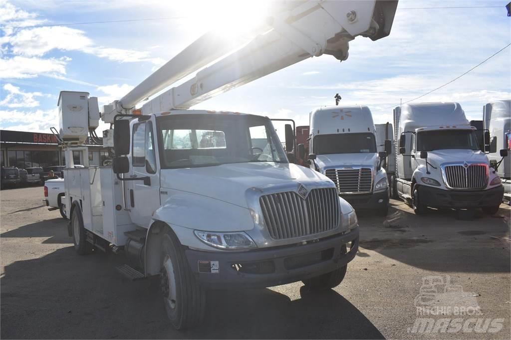 Terex HR5TC-55 Ant vilkikų montuojamos kėlimo platformos