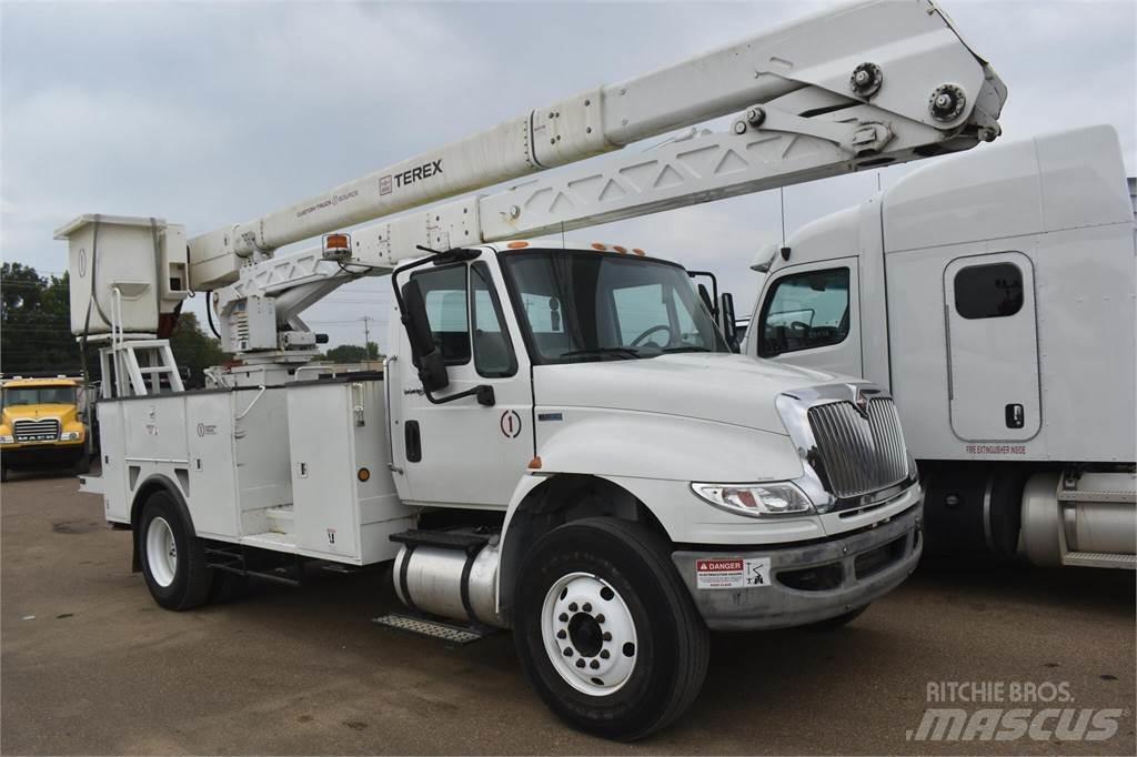 Terex HRX55 Ant vilkikų montuojamos kėlimo platformos
