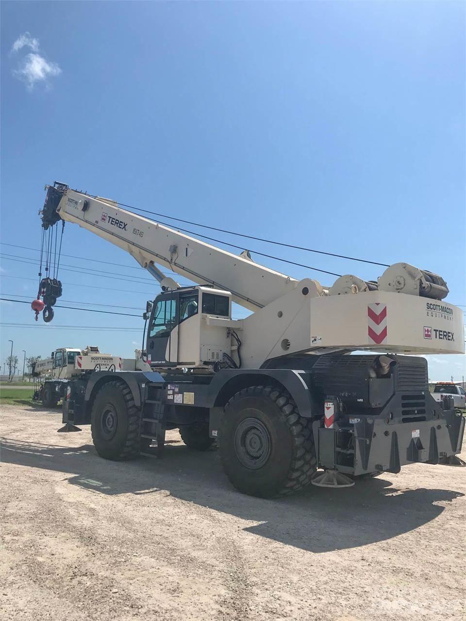 Terex QUADSTAR 1100 Neapdoroto reljefo kranai