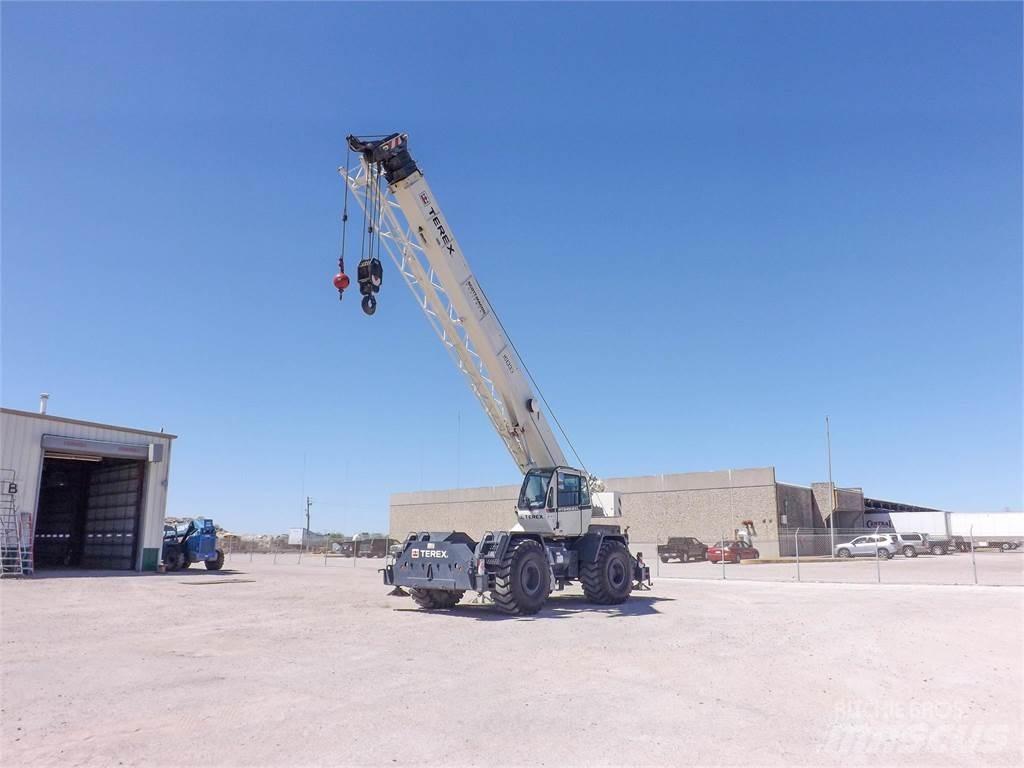 Terex RT345-2XL Neapdoroto reljefo kranai