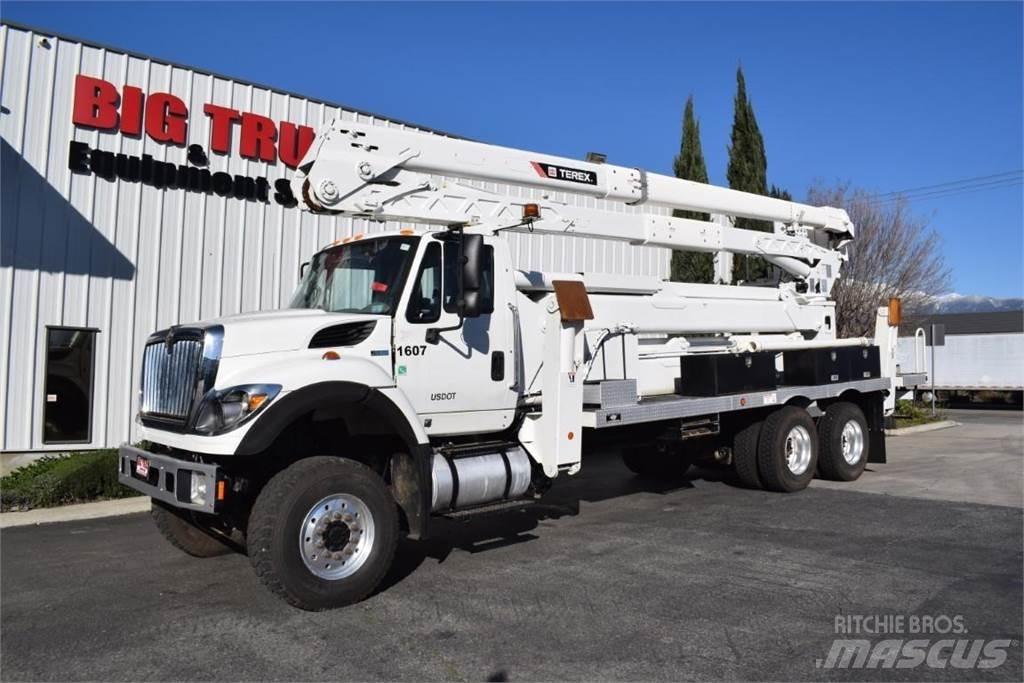 Terex TCX65/100 Ant vilkikų montuojamos kėlimo platformos