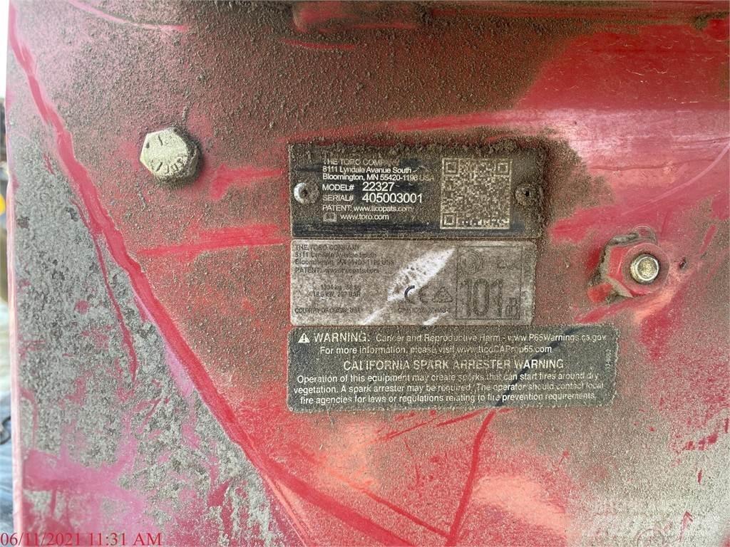 Toro DINGO TX1000N Krautuvai su šoniniu pasukimu
