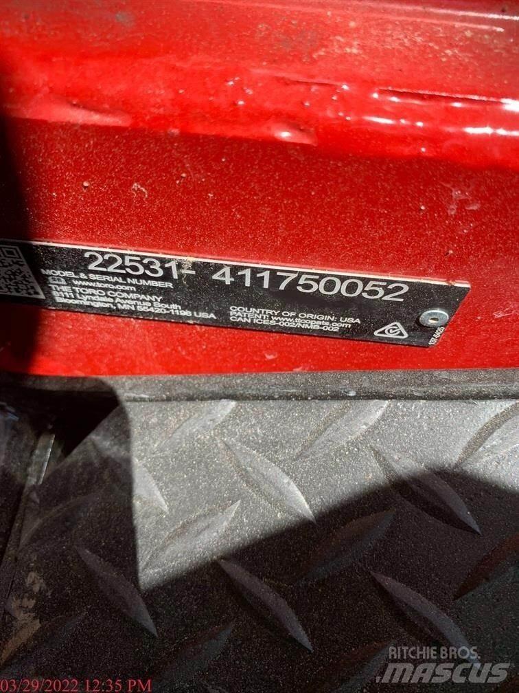 Toro DINGO TXL2000 Krautuvai su šoniniu pasukimu
