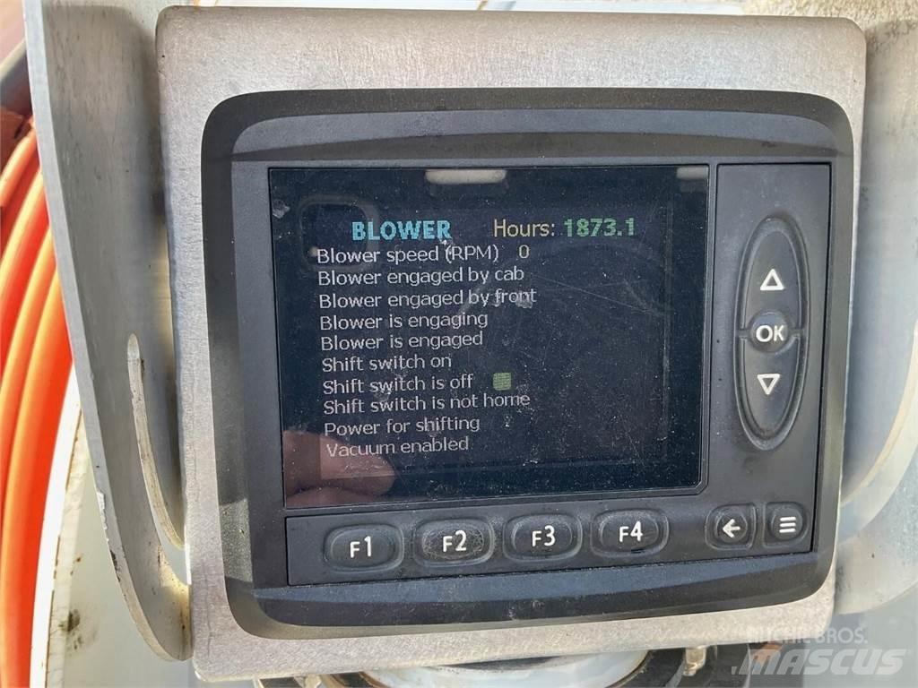 Vactor 2100 PLUS Statyba - Kita