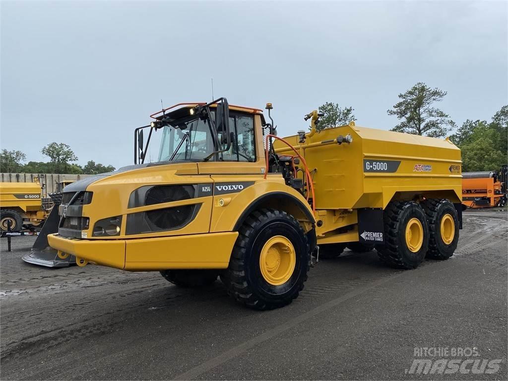Volvo A25G Vandens sunkvežimiai