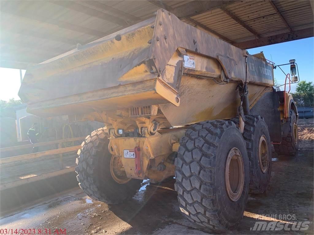 Volvo A25G Karjeriniai savivarčiai