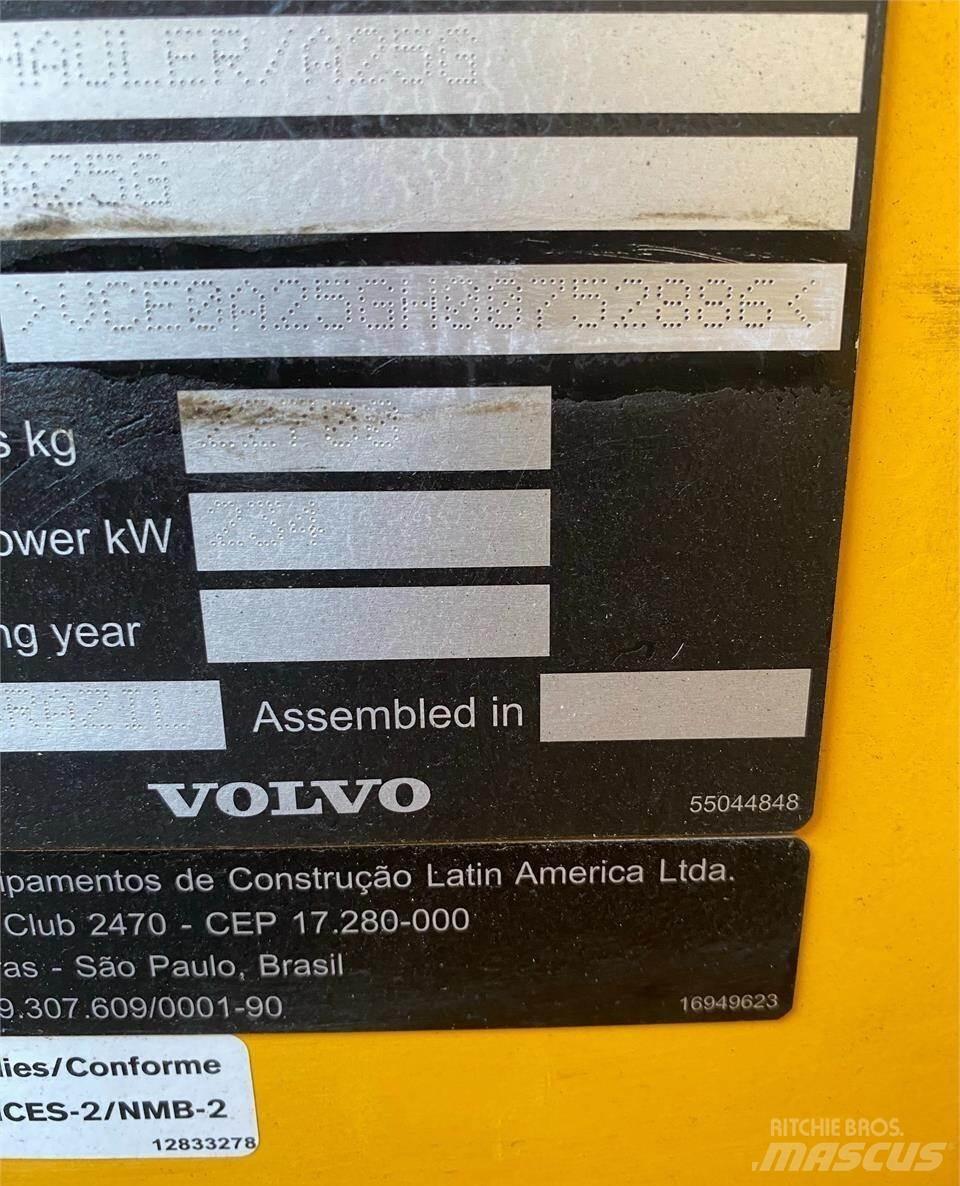 Volvo A25G Karjeriniai savivarčiai
