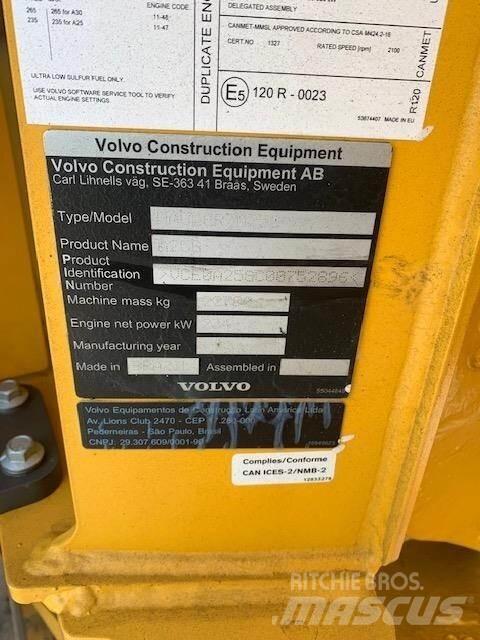 Volvo A25G Karjeriniai savivarčiai