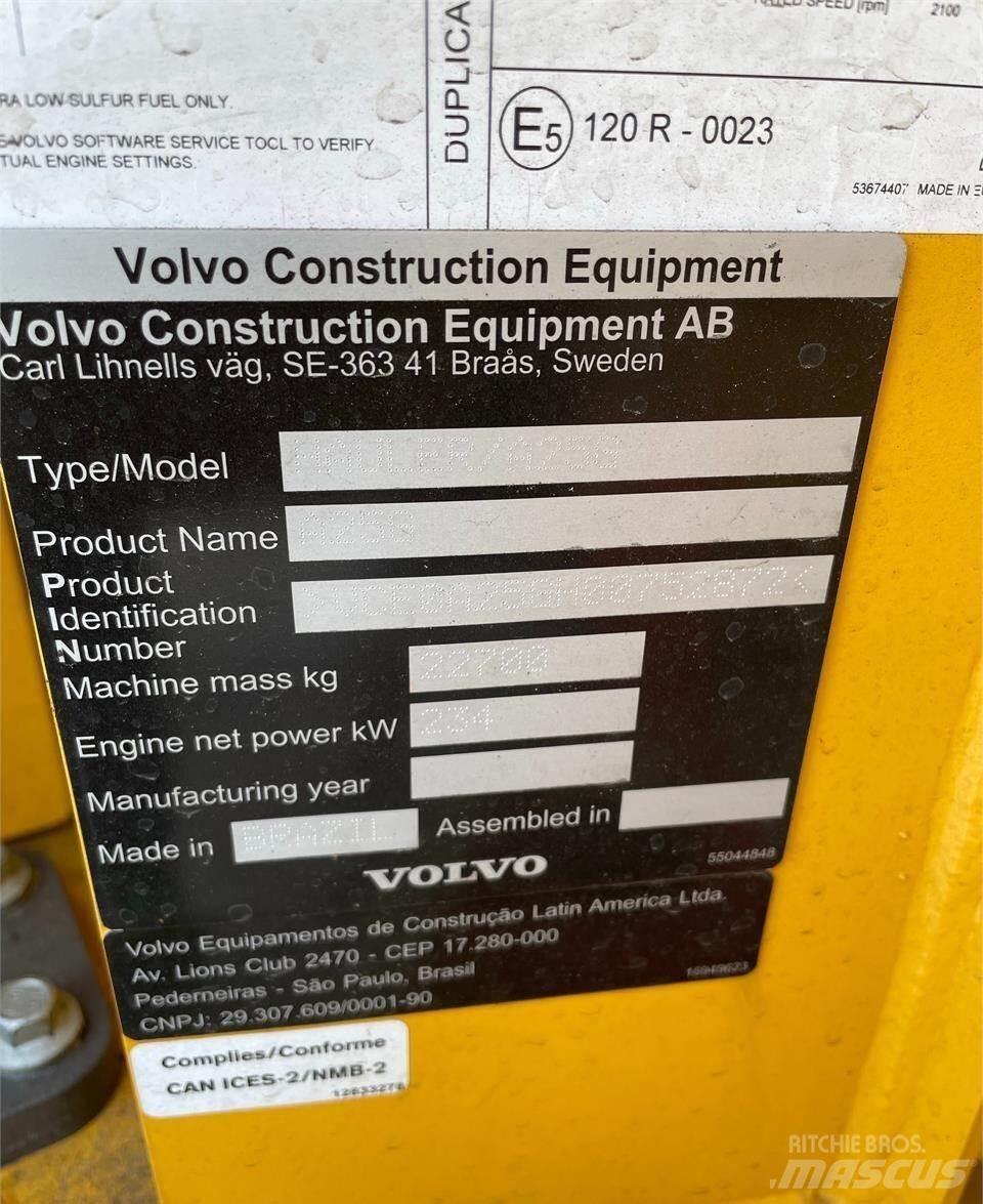 Volvo A25G Karjeriniai savivarčiai