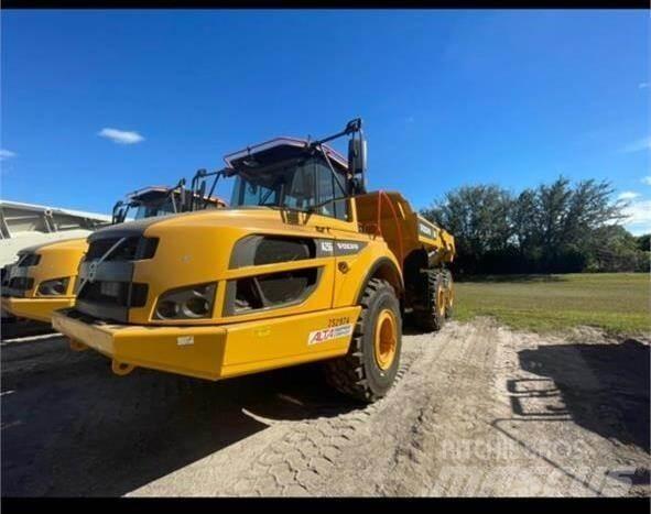 Volvo A25G Karjeriniai savivarčiai