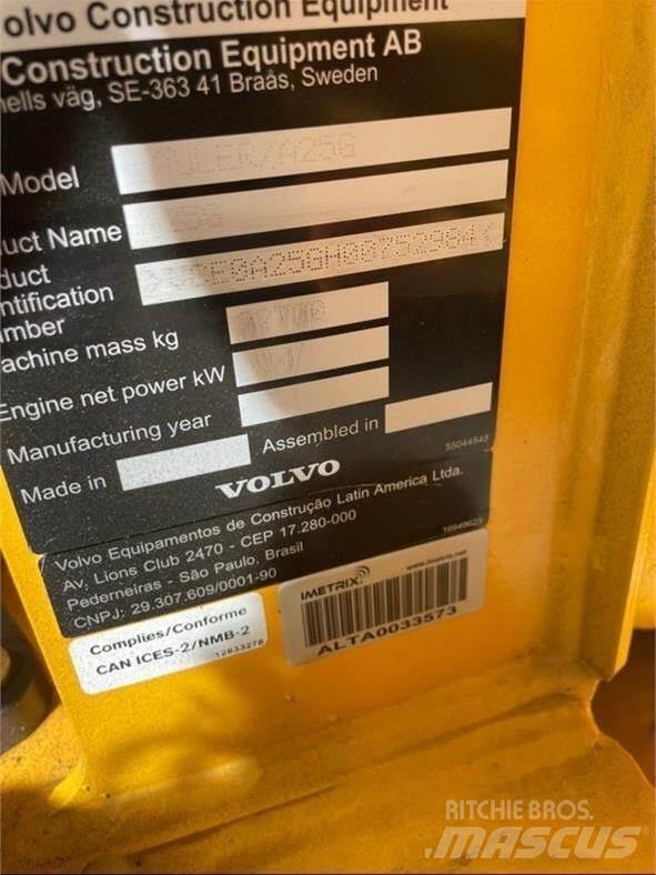 Volvo A25G Karjeriniai savivarčiai