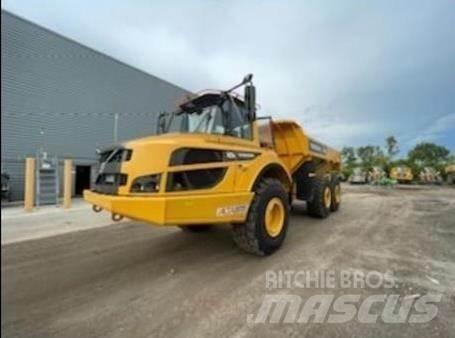Volvo A25G Karjeriniai savivarčiai