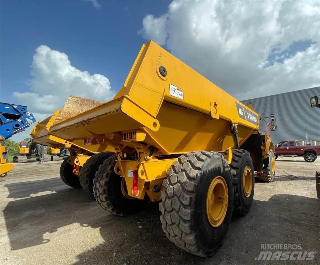 Volvo A25G Karjeriniai savivarčiai