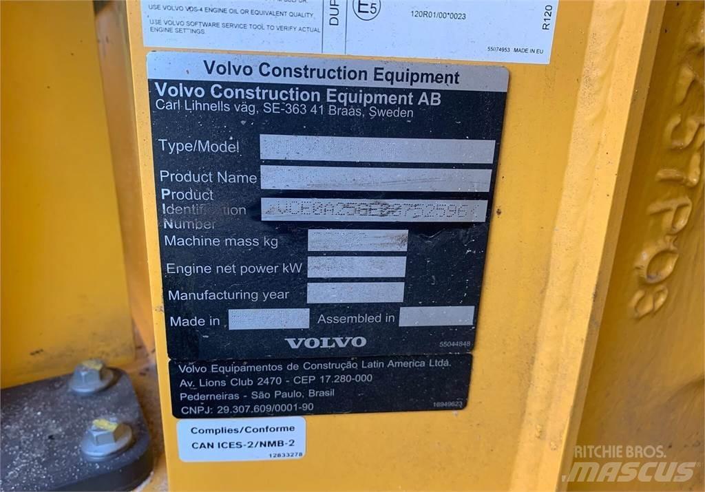 Volvo A25G Karjeriniai savivarčiai