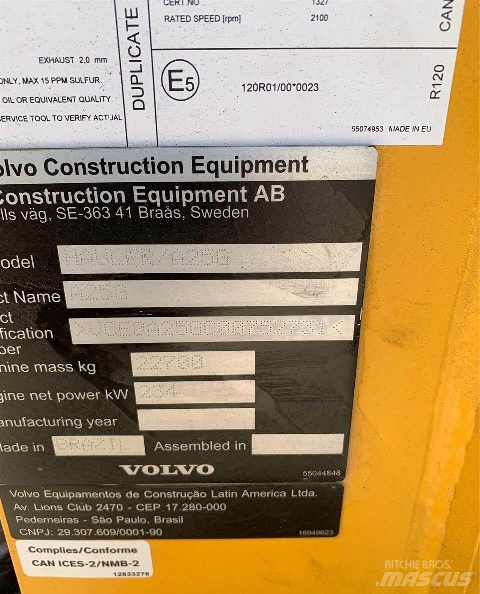 Volvo A25G Karjeriniai savivarčiai