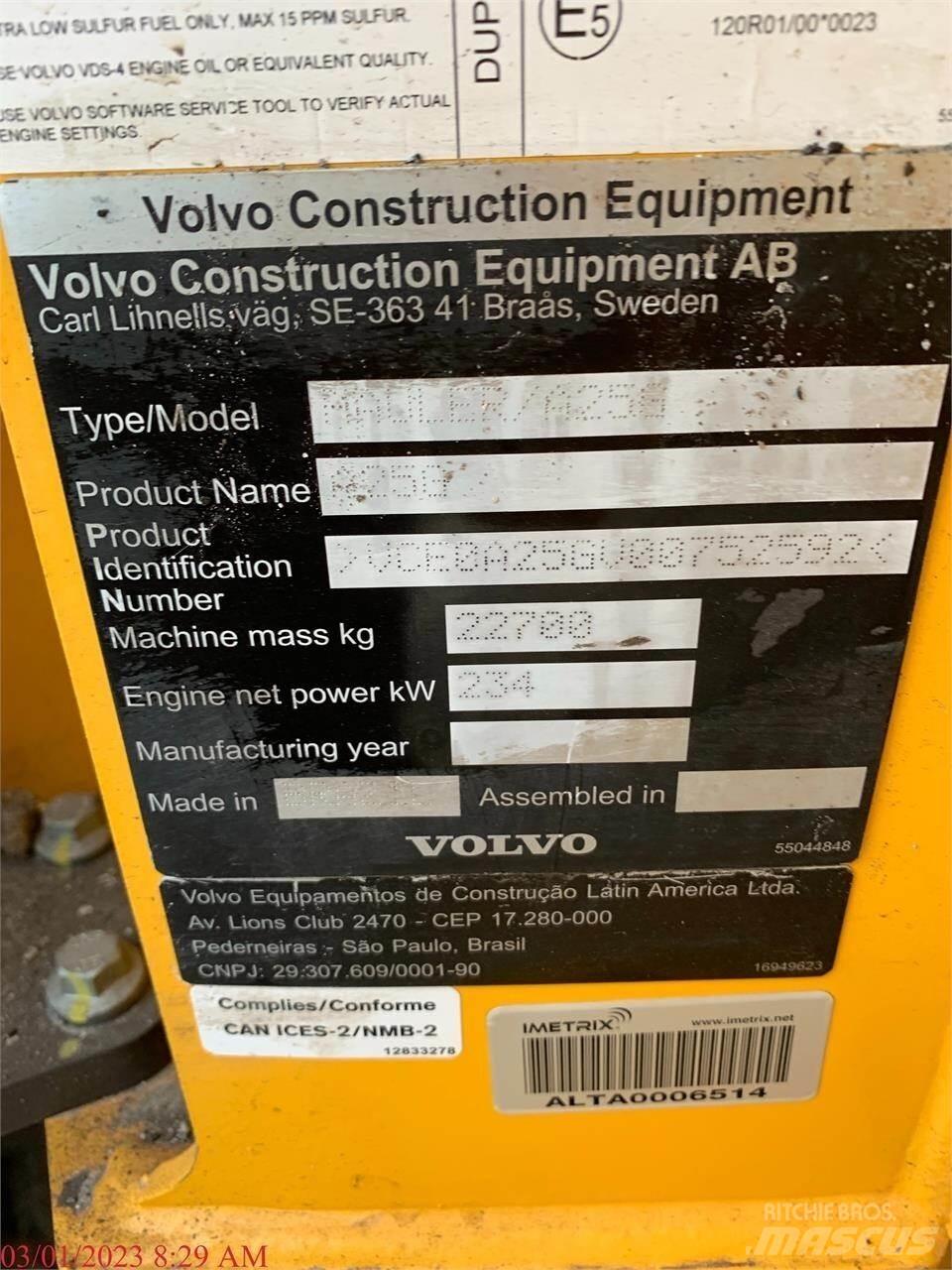 Volvo A25G Karjeriniai savivarčiai