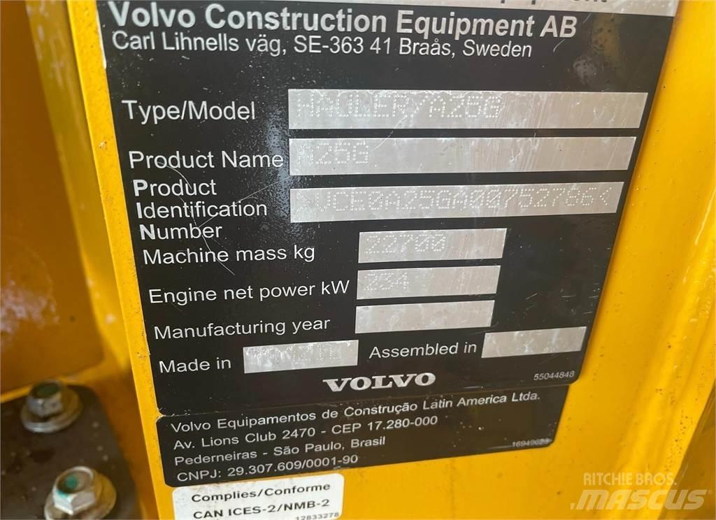 Volvo A25G Karjeriniai savivarčiai