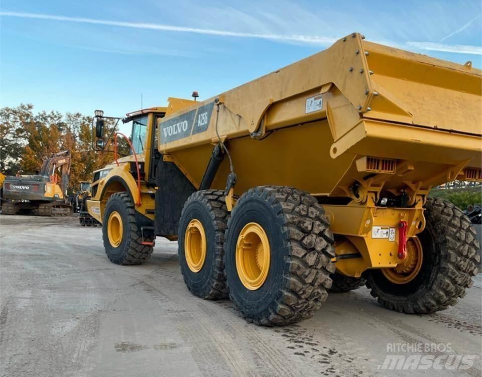 Volvo A25G Karjeriniai savivarčiai