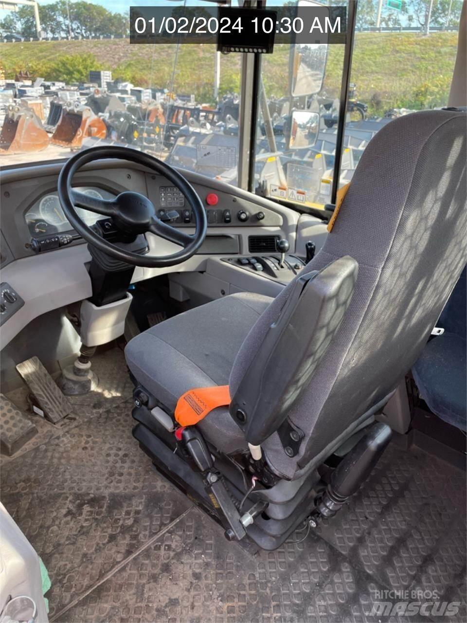 Volvo A30G Karjeriniai savivarčiai