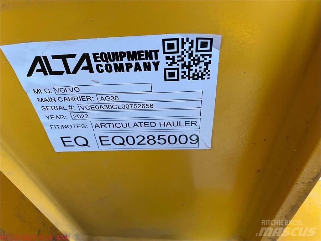 Volvo A30G Vandens sunkvežimiai