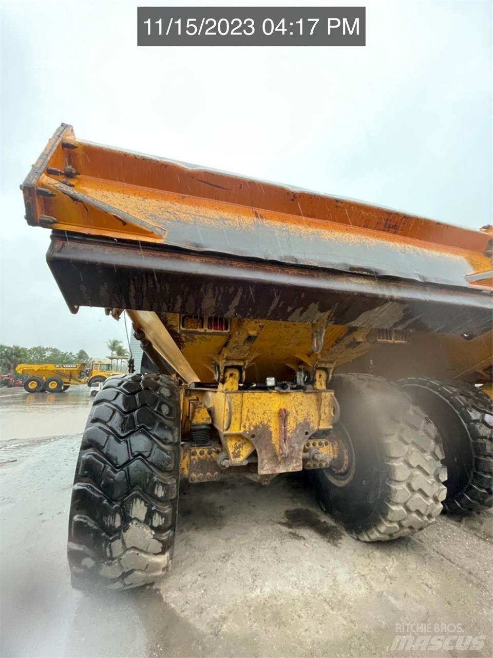 Volvo A40G Karjeriniai savivarčiai