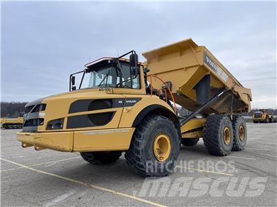 Volvo A40G Karjeriniai savivarčiai
