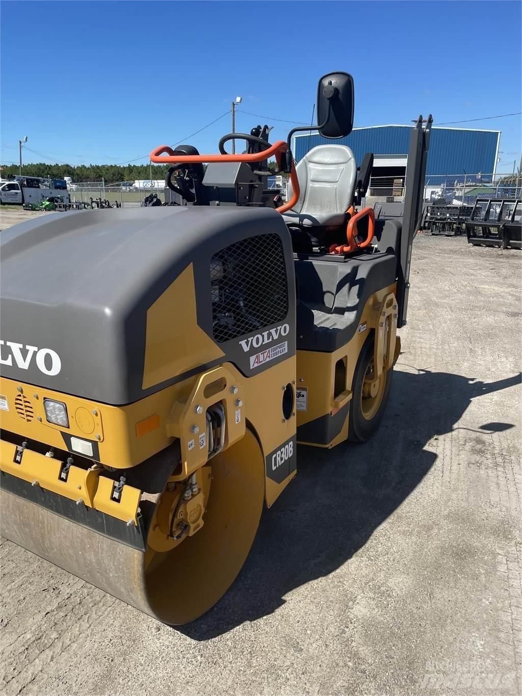 Volvo CR30B Kombinuoti volai